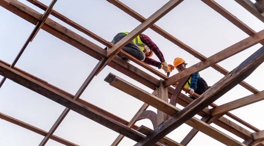 Expert tile roof repair services in Nashville, IL